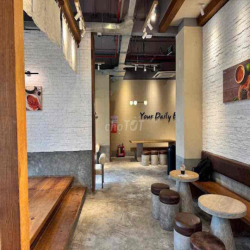 Cho thuê shophouse Vinhomes Central Park, Bình Thạnh.