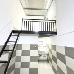 Phòng Trọ Gác Cao ,Cực Thoáng Nằm Tại Đường Nguyễn Xiển Quận 9