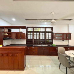 SIÊU PHẨM, CHO THUÊ NHÀ BIỆT THỰ LÔ GÓC 2 MẶT TIỀN  TRUNG TÂM HẢI CHÂU