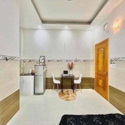 Cho Thuê Phòng Full Nội Thất Gần Đầm Sen - Luỹ Ban Bích - ĐH Văn Hiến