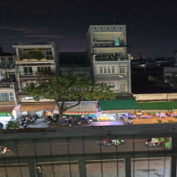 Cần sang nhượng hợp đồng thuê căn hộ 2PN ngay cầu Nguyễn Tri Phương
