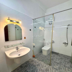 SIÊU PHẨM, CHO THUÊ NHÀ BIỆT THỰ LÔ GÓC 2 MẶT TIỀN  TRUNG TÂM HẢI CHÂU