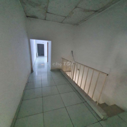 Chín Chủ Cho Thuê Nhà Hẻm 4m Thông 4x10  1lầu 2pn 2wc