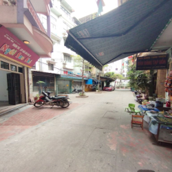 Tầng 1 lối đi riêng làm văm phòng đại diện, kho ngã tư Cầu Giấy