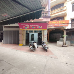 Tầng 1 lối đi riêng làm văm phòng đại diện, kho ngã tư Cầu Giấy