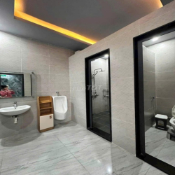 NHÀ 3 TẦNG 6PN MT PHAN THÚC DUYỆN