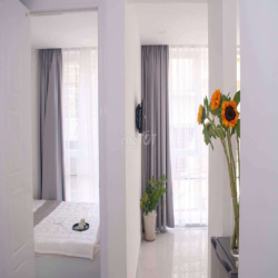 CHO THUÊ căn hộ Q1 full nội thất