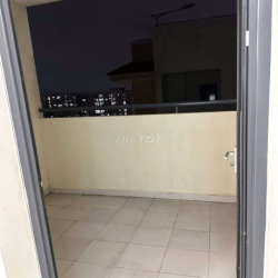 CHO THUÊ CHUNG CƯ 12 VIEW LẦU 11, DT 62M2 CÓ 1PN,1WC. NHÀ TRỐNG