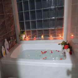 CHO THUÊ căn hộ Q1 full nội thất