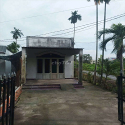 Nhà Nguyên Căn Mặt Tiền Sông Ngay Cầu Vàm Thầy