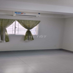 CĂN HỘ 2  PN NĂM LÒNG 2 CÓ 2 MÁY LẠNH