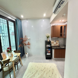 CHO THUÊ CĂN HỘ STUDIO BAN CÔNG THOÁNG NẰM NGAY LIỄU GIAI, BA ĐÌNH