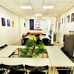 VP 52m2 cho thuê,  MT 16m, 56-58-60 Hòa Bình,Q11. Sáng thoáng tiện lợi