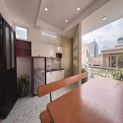 Khai Trương Penthouse 1PN Balcony Máy Giặt Riêng Gần Thảo Cầm Viên