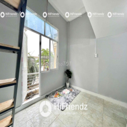 Duplex có máy lạnh ban công  Công Viên Đầm Sen ĐH V Hiến nhận Pet