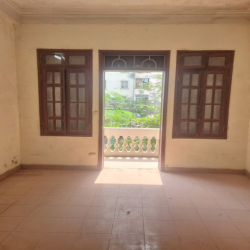 Cho Thuê cả nhà Mặt phố Nguyễn Cảnh Dị, Hoàng Mai, Hà nội. 55m, 4 tầng