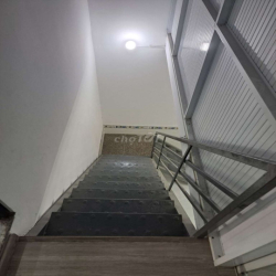 cho thuê nhà diện tích rộng. tiện kd Gò Vấp