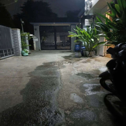 Cho thuê nhà Lầu Trệt 80M gần Sân vận động Đông Hoà