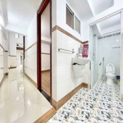 Cho thuê nhà Lầu Trệt 80M gần Sân vận động Đông Hoà