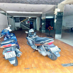 Cho thuê nhà mặt tiền đường Nguyễn Kiệm, P.9, Phú Nhuận _ Gần sân bay