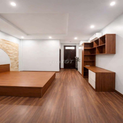 Cho Thuê Nhà Làm CHDV Mới 7P + MB Ngay Cộng Hòa