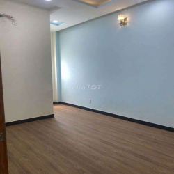 CHO THUÊ BIỆT THỰ 1 TRỆT 2 LẦU, DT 7×20 CÓ 6PN,4WC. HẺM XE HƠI