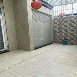 CHO THUÊ BIỆT THỰ 1 TRỆT 2 LẦU, DT 7×20 CÓ 6PN,4WC. HẺM XE HƠI