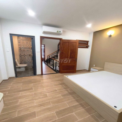 NHÀ FULL NỘI THẤT - 4PN 5WC -ĐƯỜNG 12 TRƯỜNG THỌ, GẦN C/C CHƯƠNG DƯƠNG