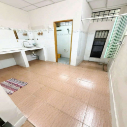 Nhà thuê Khuông Việt.Quận Tân Phú (2pn, 1wc). Dtsd 112m2
