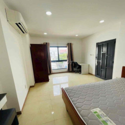📍PHAN XÍCH LONG - THANG MÁY - CỬA SỔ LỚN