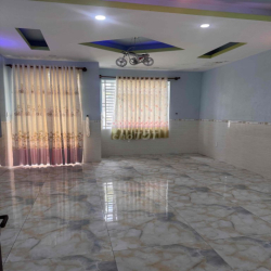 Nhà nguyên căn 1 trệt 3 lầu 15tr/tháng đường 3122 Phạm Thế Hiển P7 Q.8