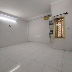 11 TR- CÓ 4PN,3WC .DT 4x12  TRỆT 2 LẦU  HẺM 7M ĐƯỜNG 22 LÊ VĂN QUOI