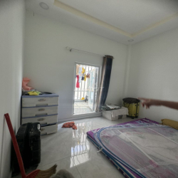 CHO THUÊ NHÀ MẶT TIỀN KINH DOANH VĂN PHÒNG QUẬN 9 3PHONG 10TR