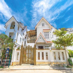 CHO THUÊ VILLA SÂN VƯỜN – P2 ĐÀ LẠT – TRUNG TÂM VIP 💎  📍 Vị trí: Ph