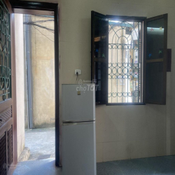 Cho thuê nguyên căn số nhà 32, tổ 26, xã Phúc Thịnh , TP Hà Nội