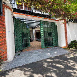 🎉 Cho thuê biệt thự Lê Quang Định, Bình Thạnh - có sân rộng rãi