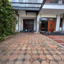 🎉 Cho thuê biệt thự Lê Quang Định, Bình Thạnh - có sân rộng rãi