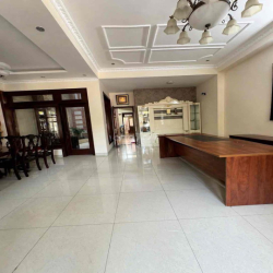 🎉 Cho thuê biệt thự Lê Quang Định, Bình Thạnh - có sân rộng rãi