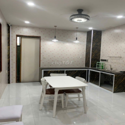 Chính chủ cho thuê nhà full nội thất, 4 PN, 4WC tại KDC Làng Sen VN