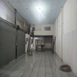 CHO THUÊ KHO,XƯỞNG 6X23M GIÁ 14TR/T, NGAY EON TÂN PHÚ
