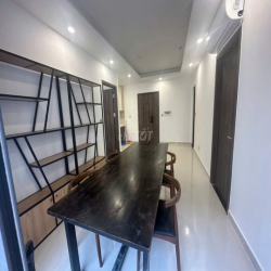 Cho thuê Q7 Boulevard nội thất cơ bản rèm máy lạnh nhà mới view đẹp