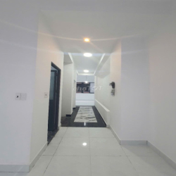 Cho thuê nguyên tầng trệt trong The Global City ,vị trí đẹp
