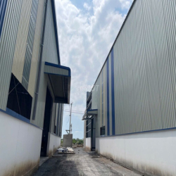 CHO THUÊ NHÀ XƯỞNG 2.500m² – BẾN LỨC LONG AN