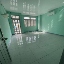 Cho thuê nhà diện tích rộng Gò Vấp