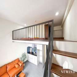 CHOTHUÊ DUPLEX BANCÔNG CỰCTHOÁNG NGAY SƯ VẠN HẠNH Q10