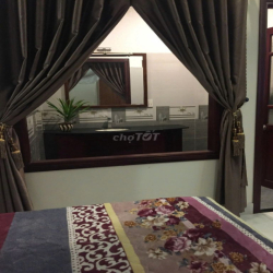 Biệt thự sân vườn 200m2 đường Dương Tử Giang, gần sông khu NVÁ, 6PN