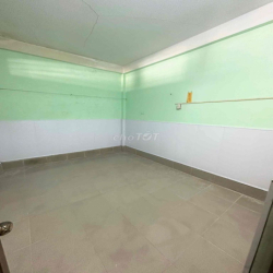 Cho thuê nhà trệt nguyên căn 5x20m 2phòng hẻm ô tô Nguyễn Thông