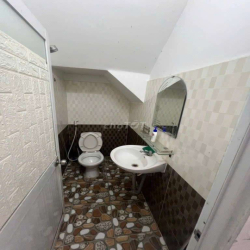 cho thuê nhà hẻm xe tải đường Nguyễn Bình xã Nhơn Đức cũ