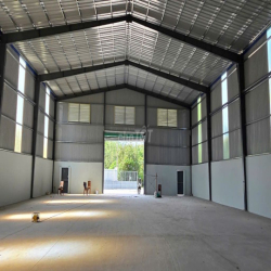 Cho thuê Xưởng mới 900m2 Tân Uyên ,Gía 50tr PCCC Vách tường Đường cont