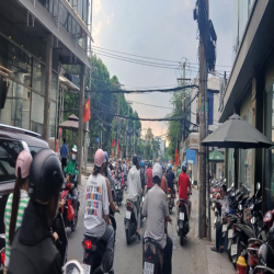 Cho thuê Nguyên Căn Mặt tiền tại 60 Nguyễn Văn Khối P11 Gò Vấp